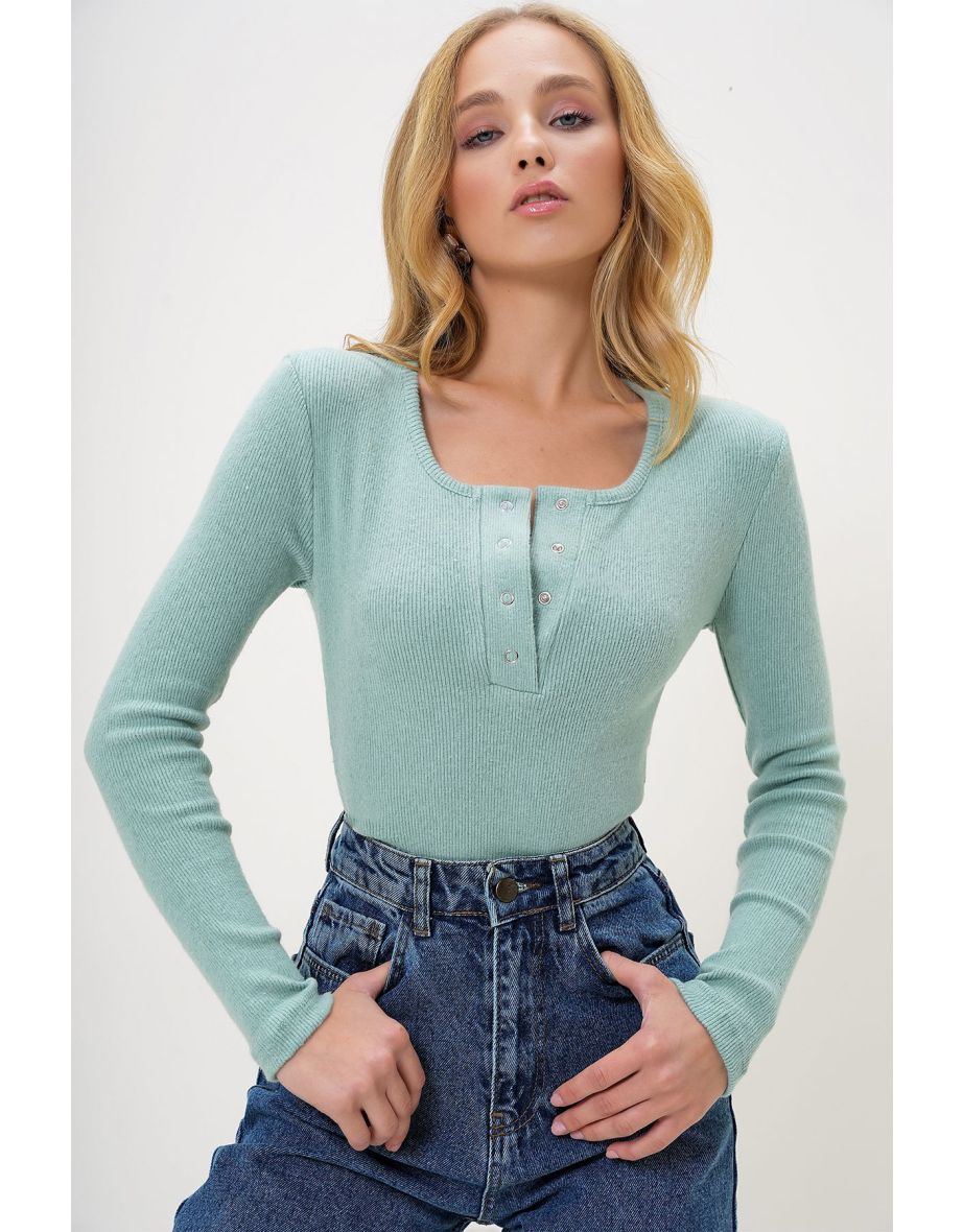 Women's Almond Green Snap-On Camisole top