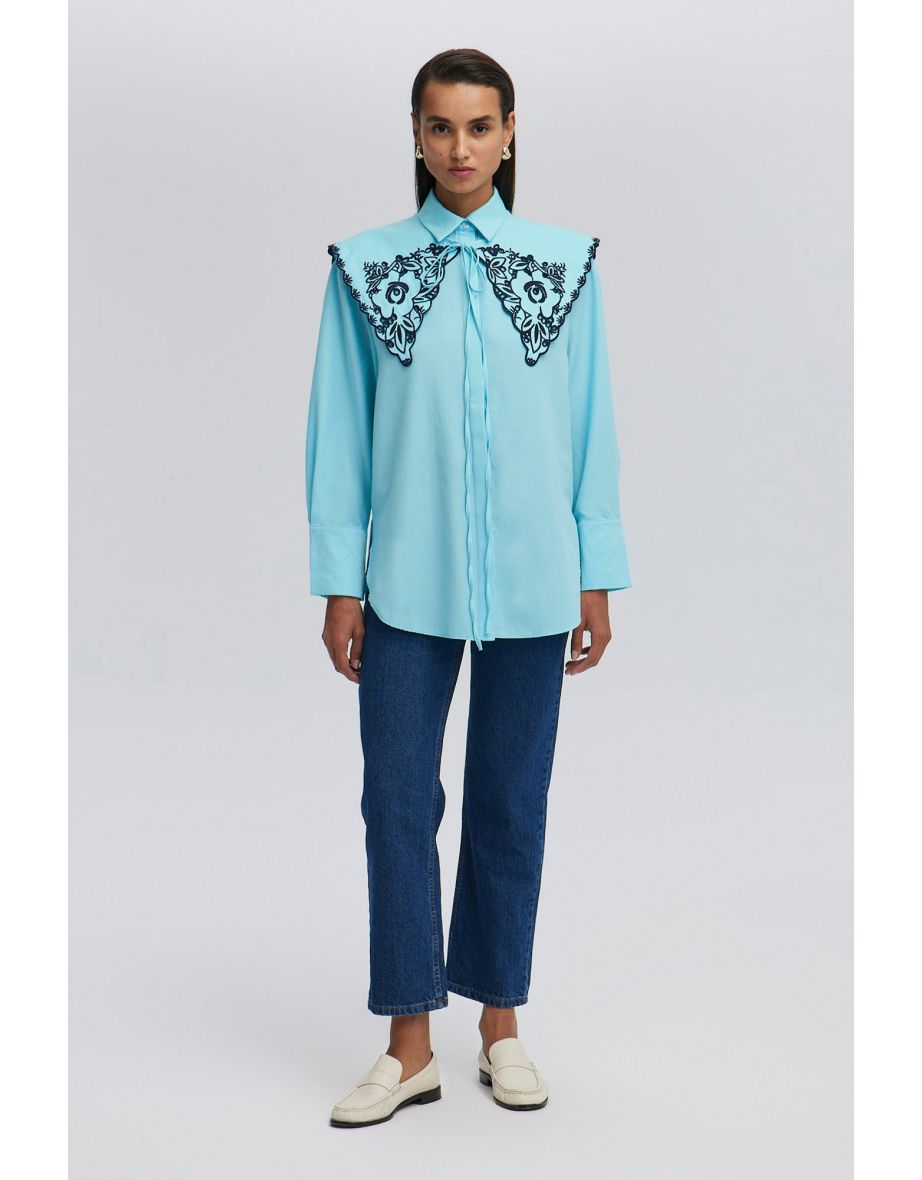 EMBROIDERY DETAILED WIDE COLLAR SHIRT