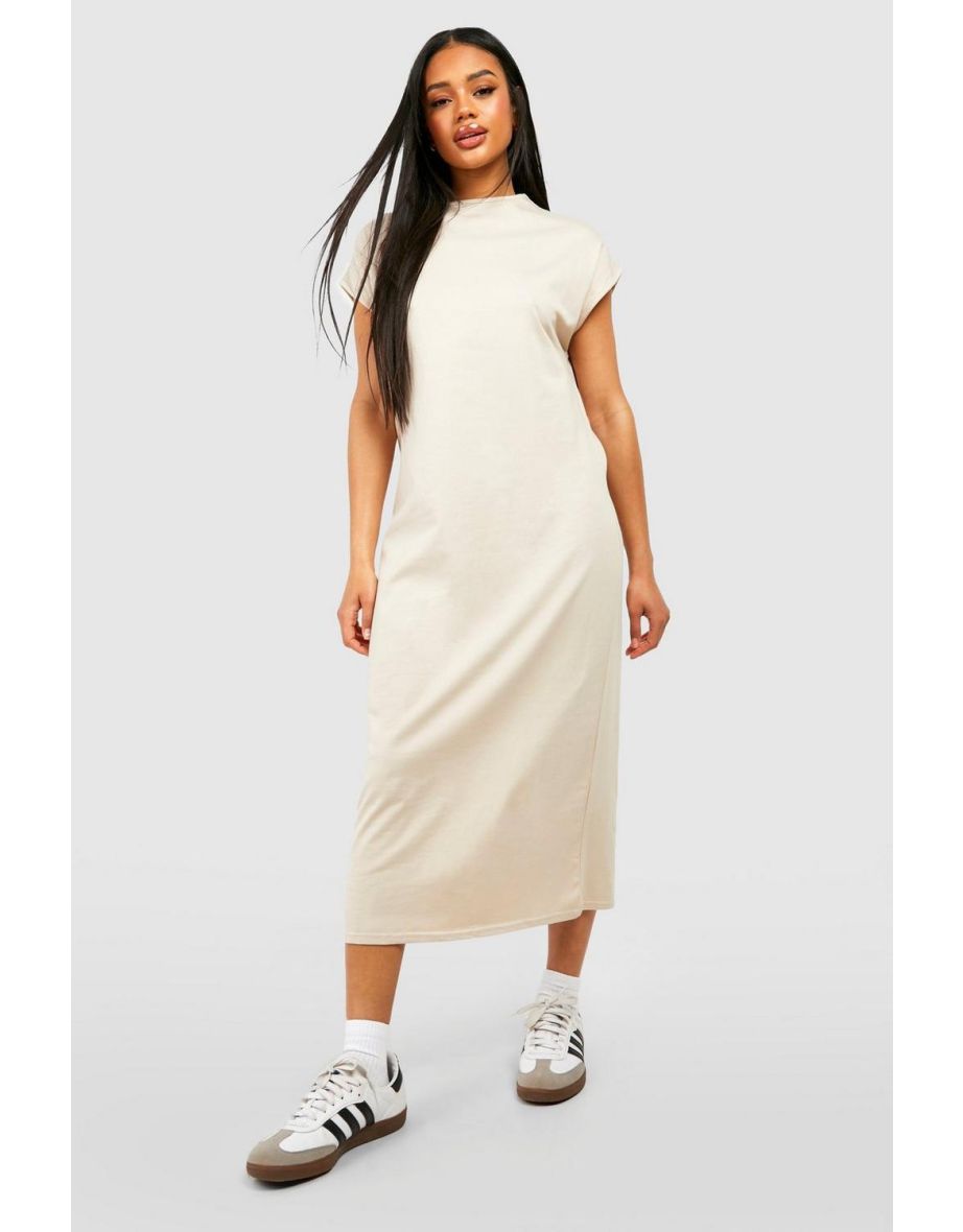 Buy Boohoo Midi Dresses in Saudi, UAE, Kuwait and Qatar | VogaCloset