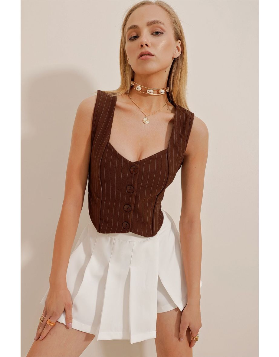 Women's Dark Brown Heart Collar Buttoned Striped Vest