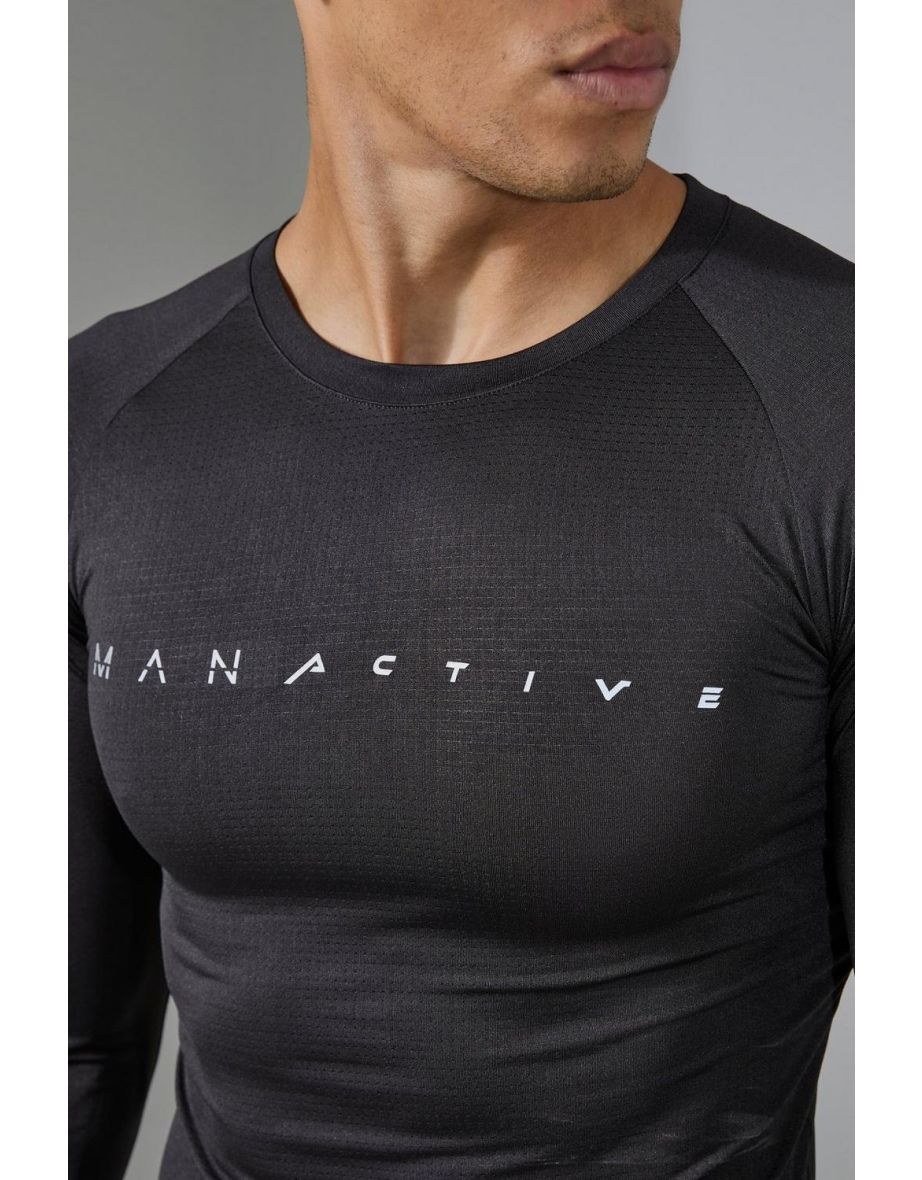 Man Active Muscle Fit Breathable Lightweight Long Sleeve T-shirt - black - 2