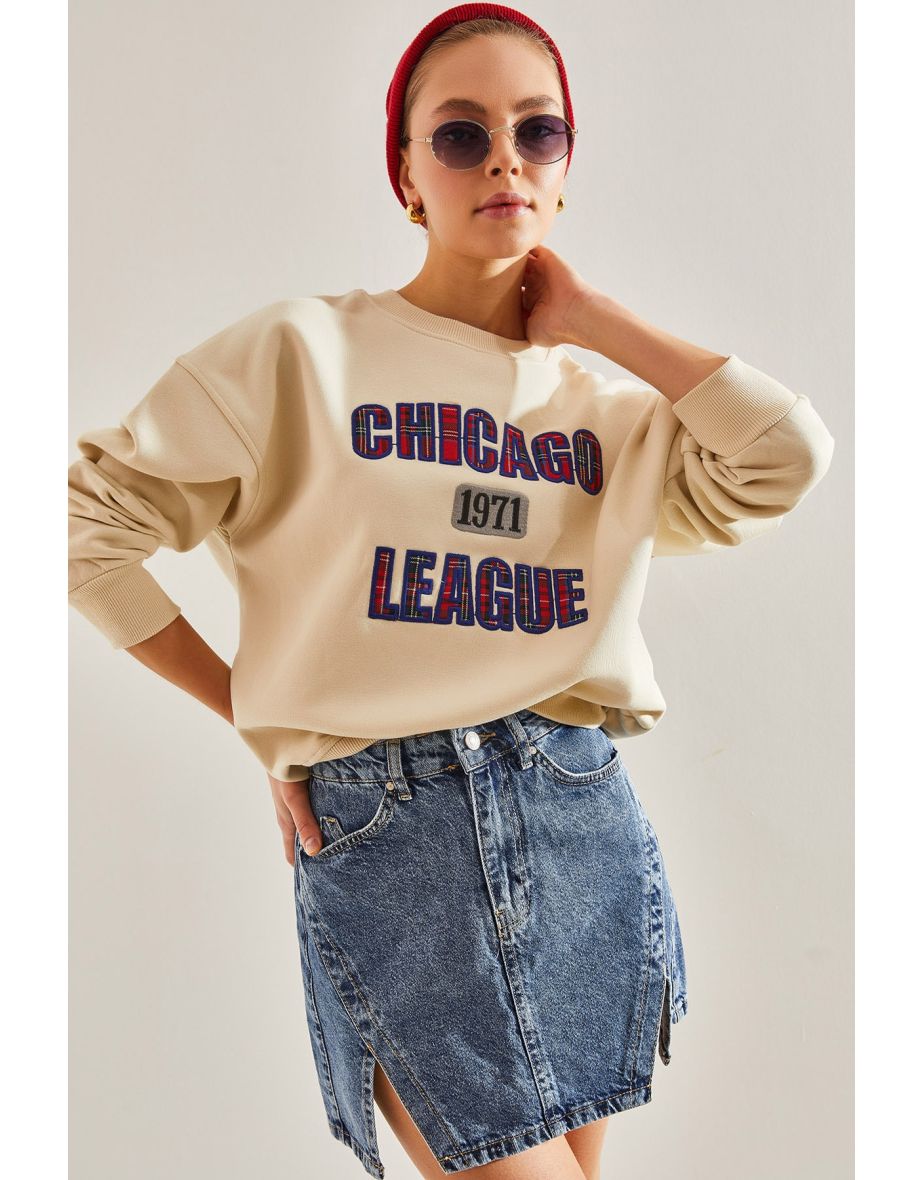 Women's Chicago Printed Three Thread Raised Sweatshirt