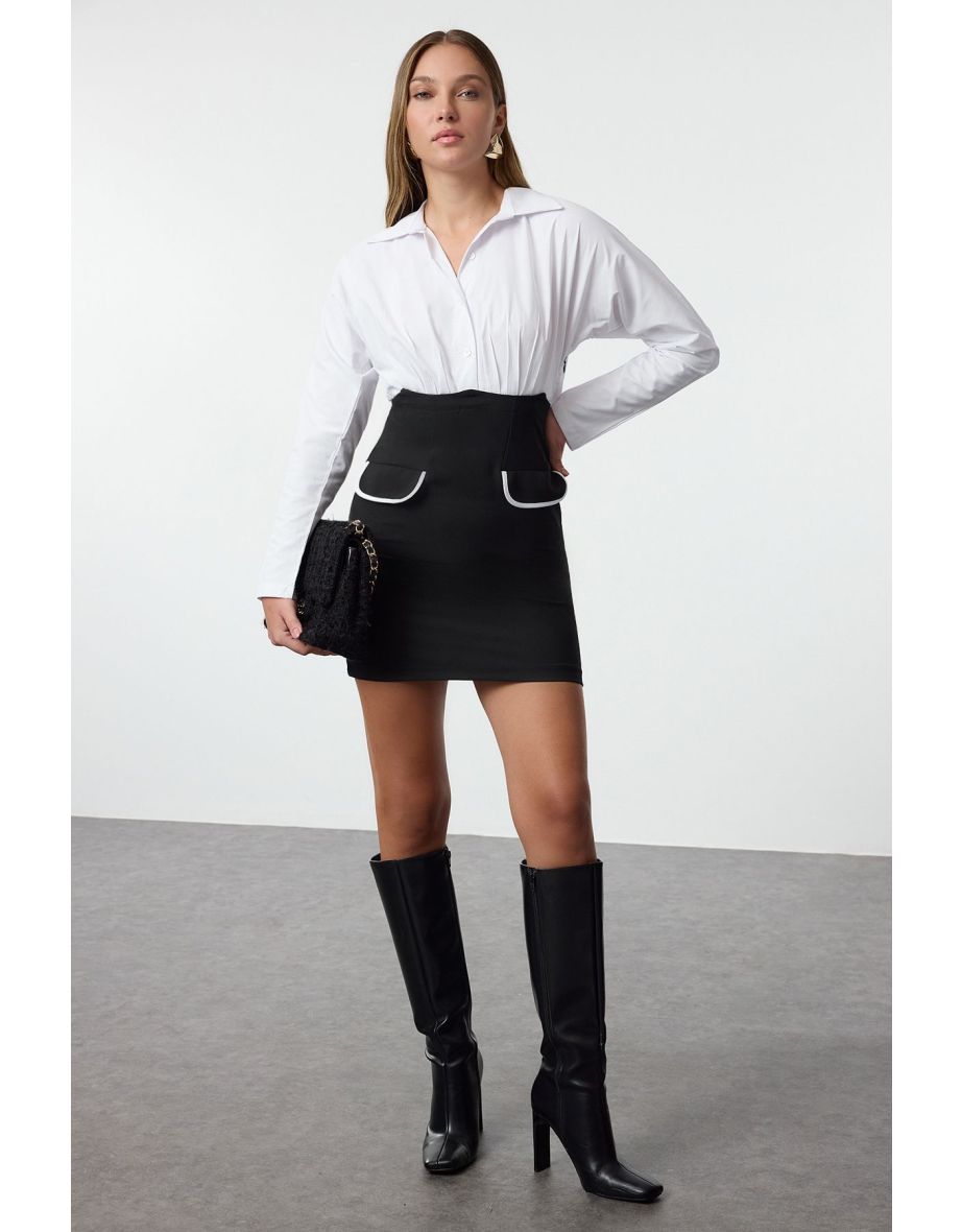 Black Pocket and Balloon Sleeve Detailed Fitted/Fits Body Mini Woven Dress