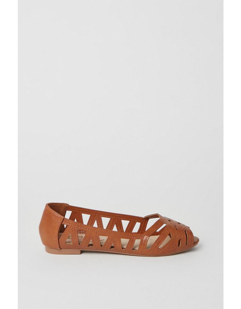 Shop Wide Fit Prim Peep Toe Ballet Flats Online in Bahrain VogaCloset