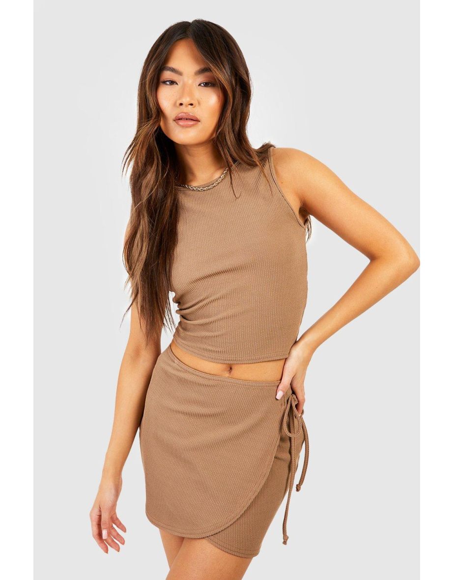 Buy Boohoo Mini Skirts in Saudi UAE Kuwait and Qatar VogaCloset
