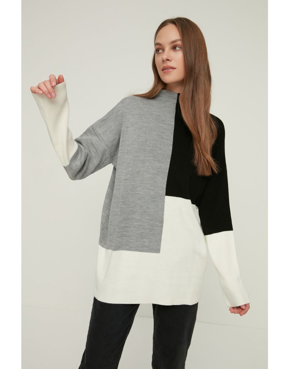 Sweater - Multi-color - Relaxed fit