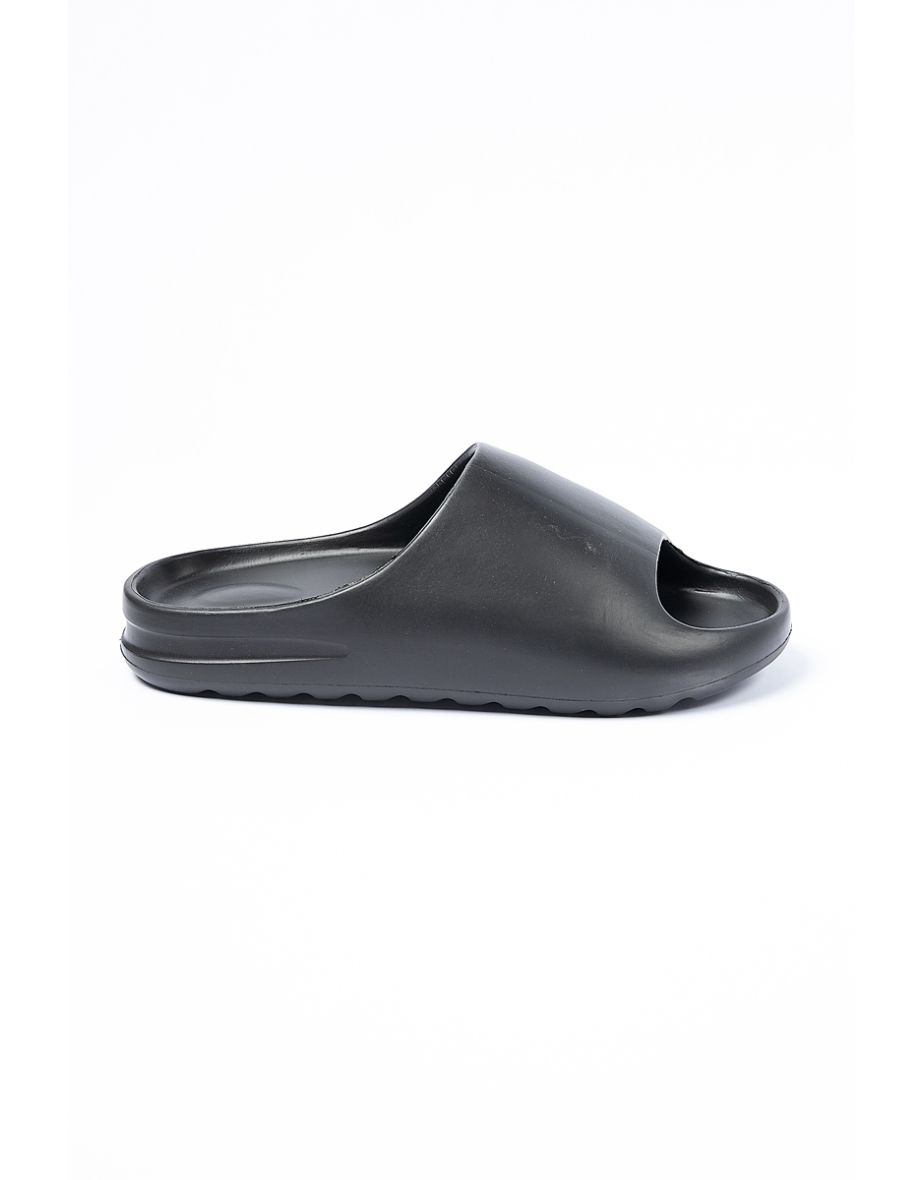 women rubber slipper