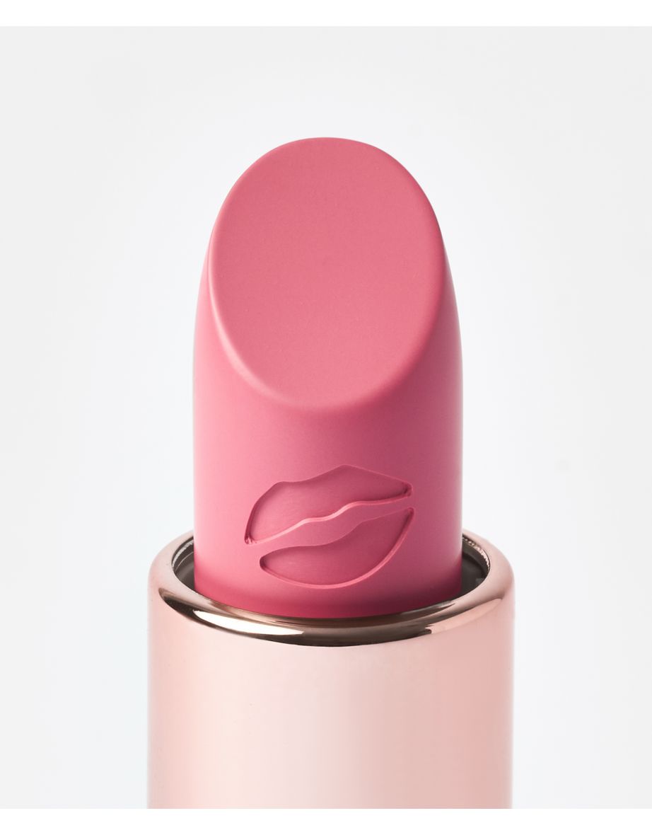 revolution satin kiss lipstick cupcake