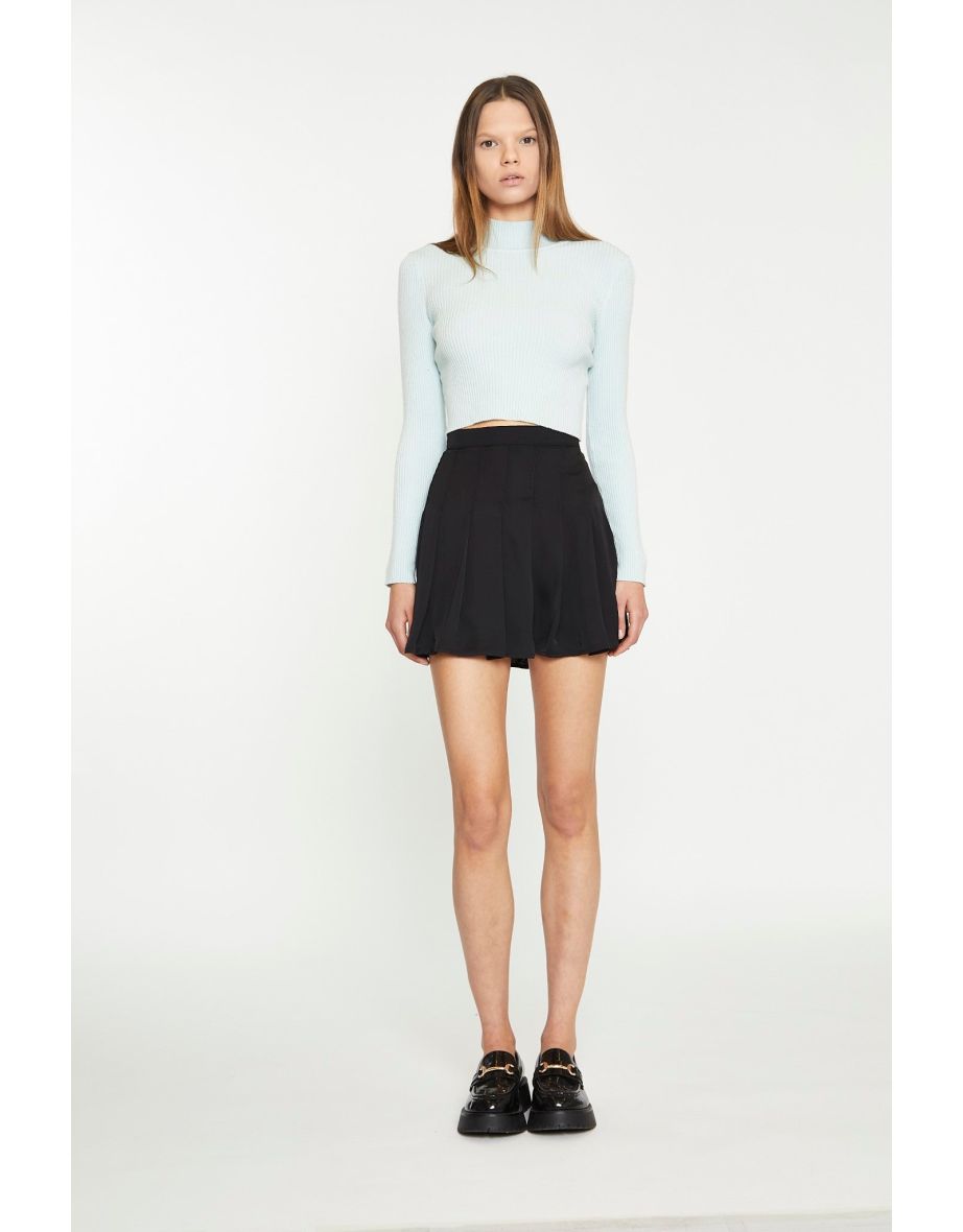 Black Pleated A-Line Mini Skirt