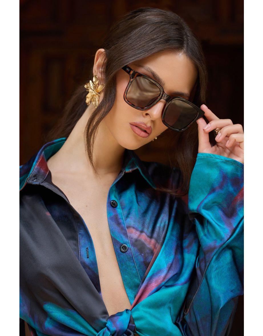 Fyn | Otra Tortoiseshell Oversized Classic Square Sunglasses - 6