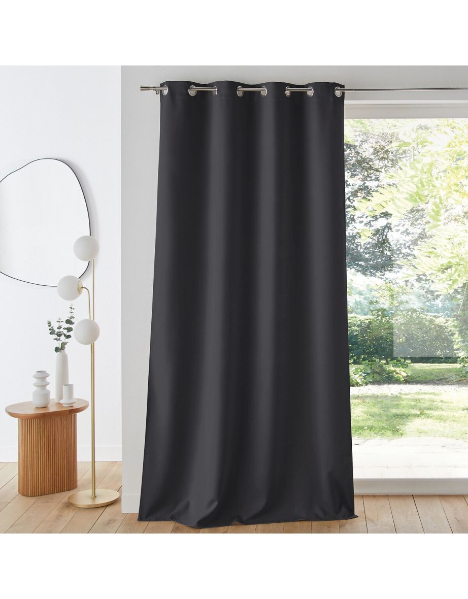 Voda Double-Sided Single Blackout Curtain with Eyelets