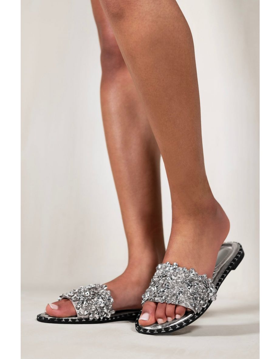 BELLE DIAMANTE SPARKLY FLAT SLIDERS IN MOON SILVER