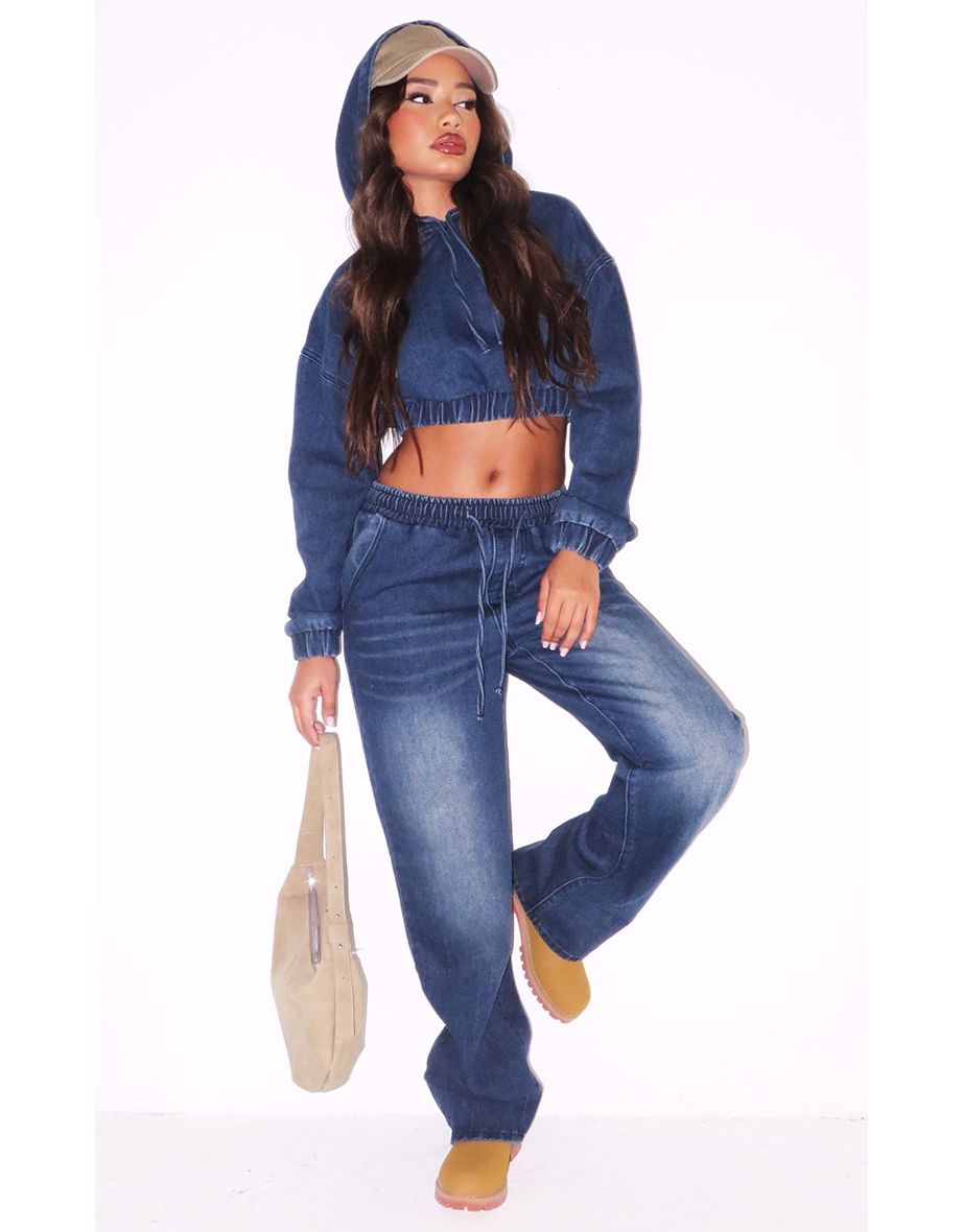 Cropped hoodie with high waisted jeans best sale