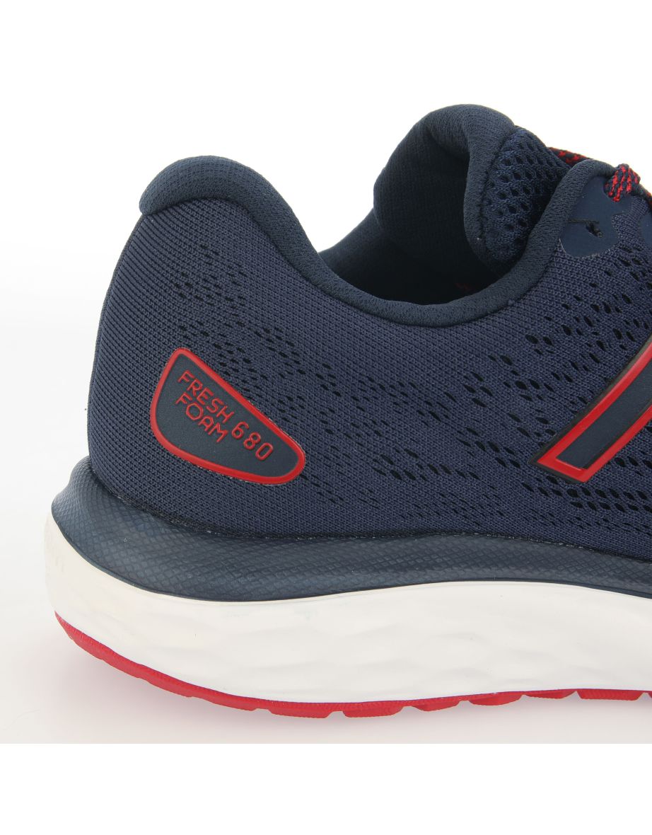 Men's New Balance Fresh Foam 680v7 Running Shoes in Blue - 5