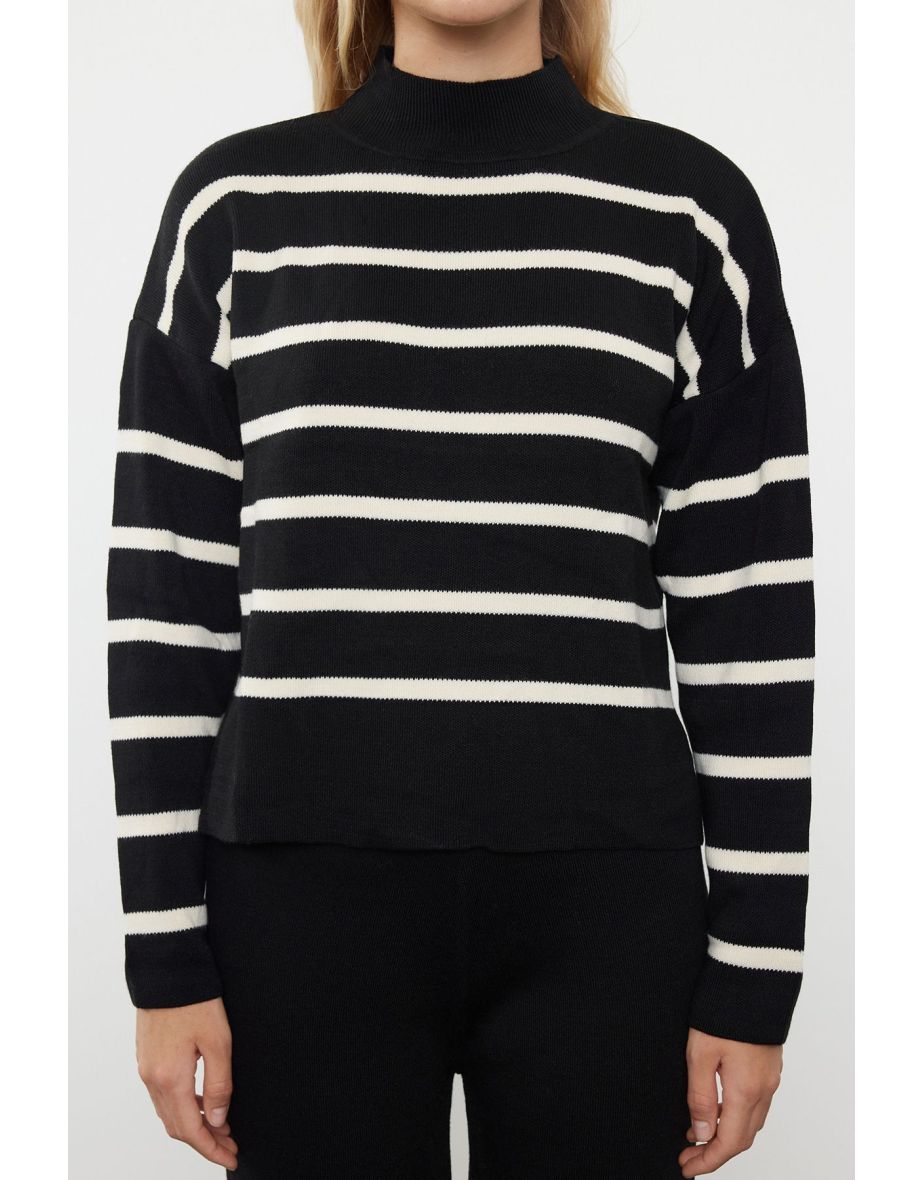 Black Striped Knitted Trousers Bottom-Top Set - 4