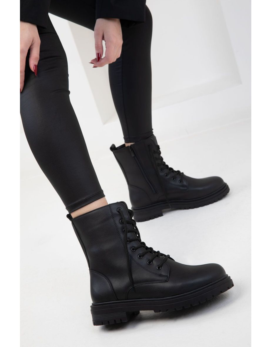 Black-Black Women's Boots & Bootie