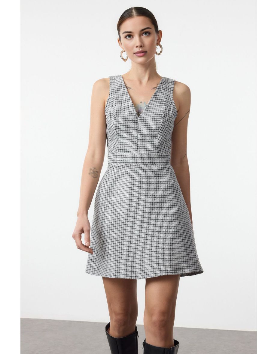 Gray Plaid / Checkered Mini Woven Dress - 4