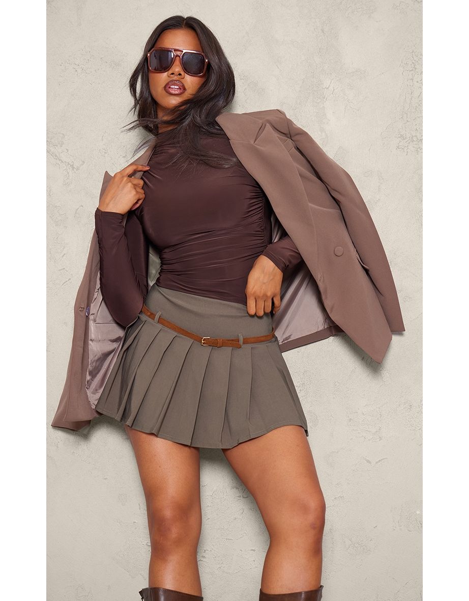 Shop Khaki Stretch Woven Belt Detail Pleated Mini Skirt Online in Qatar VogaCloset