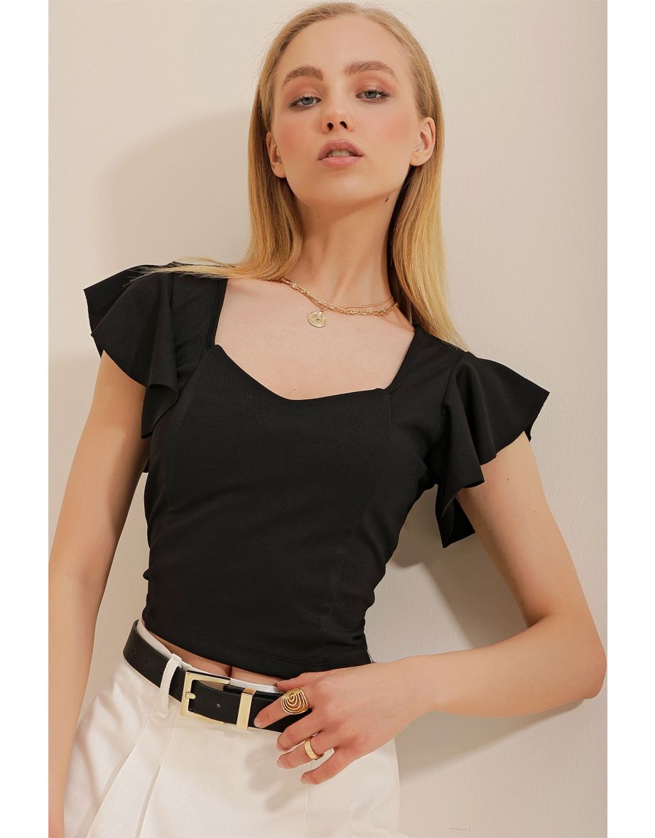 Women's Black V-Neck Frilly Sleeves Crop Blouse - 4