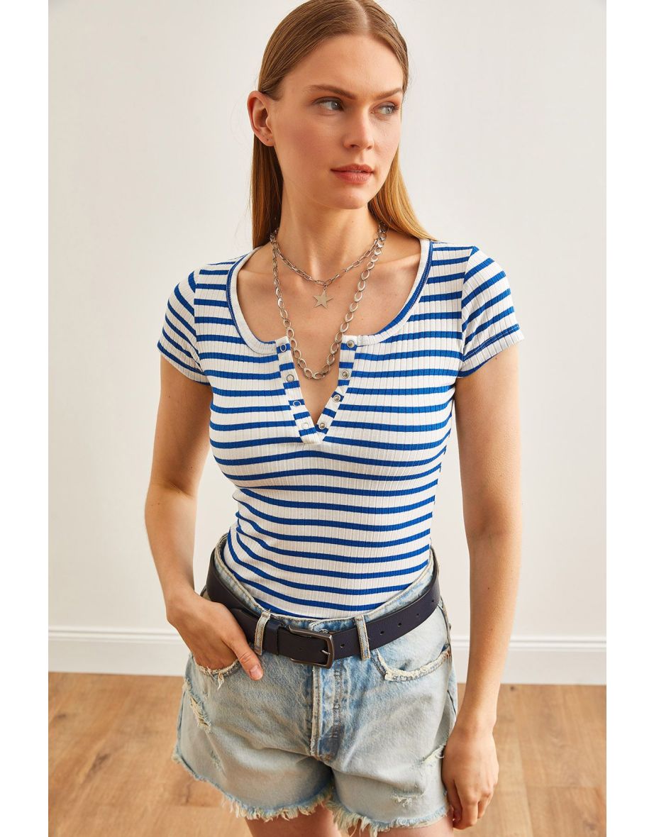 Women's Thick Ribbed Sax Blue Snap Camisole Blouse