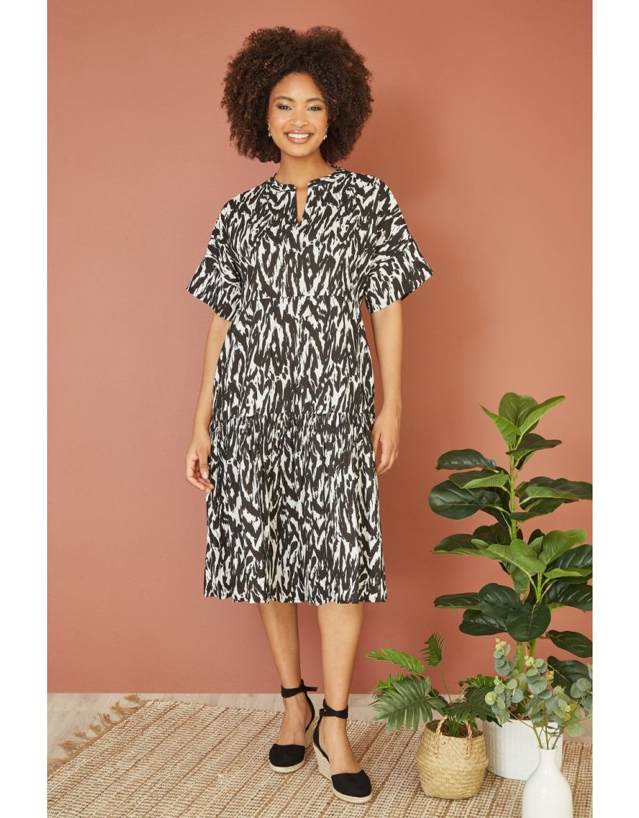 Yumi Black Organic Cotton Animal Print Tiered Tunic Dress