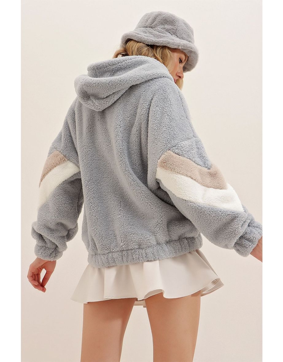 Women's Gray Hoodie Sleeves Color Blocked Oversize Plush Sweatshirt - 6