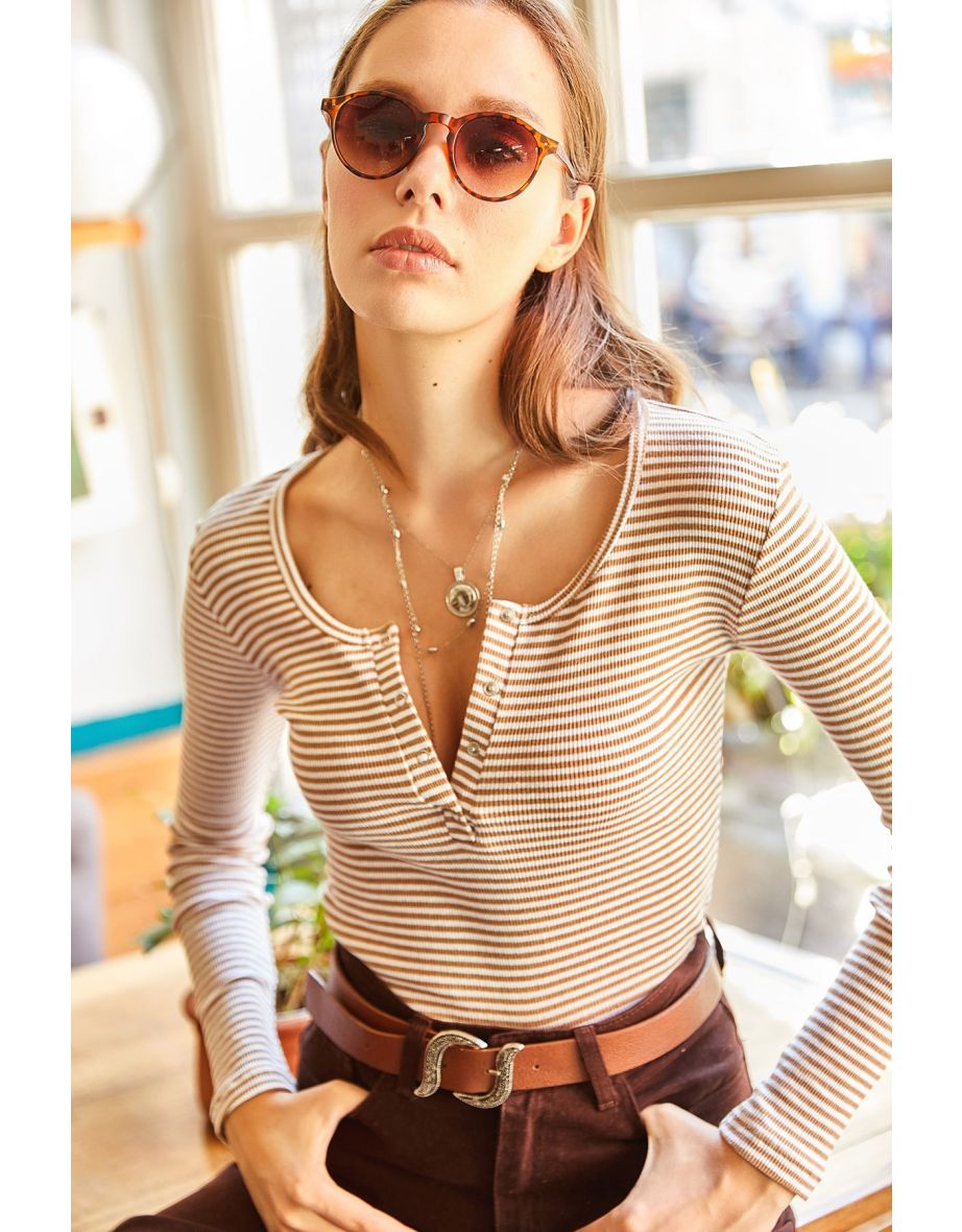 Blouse - Beige - Fitted