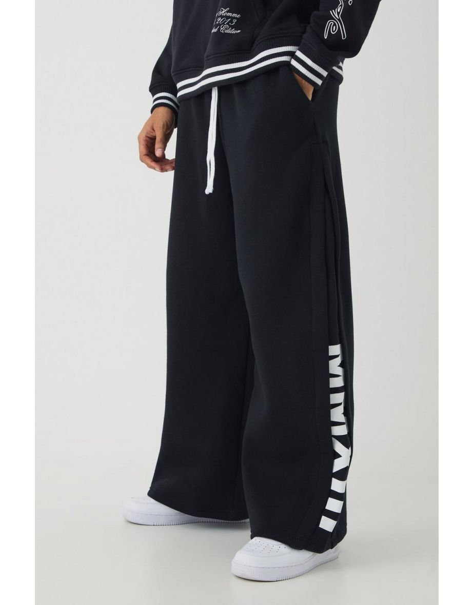 Extreme Wide Leg Pleated Gusset Jogger - black