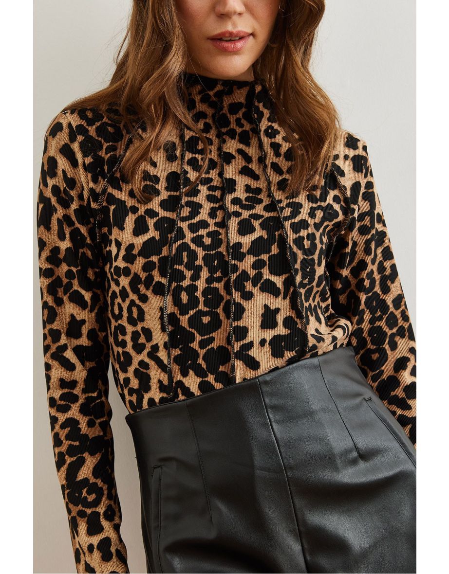 Women's Large Leopard Camel Piece Stand Collar Lycra Crop Blouse - 6
