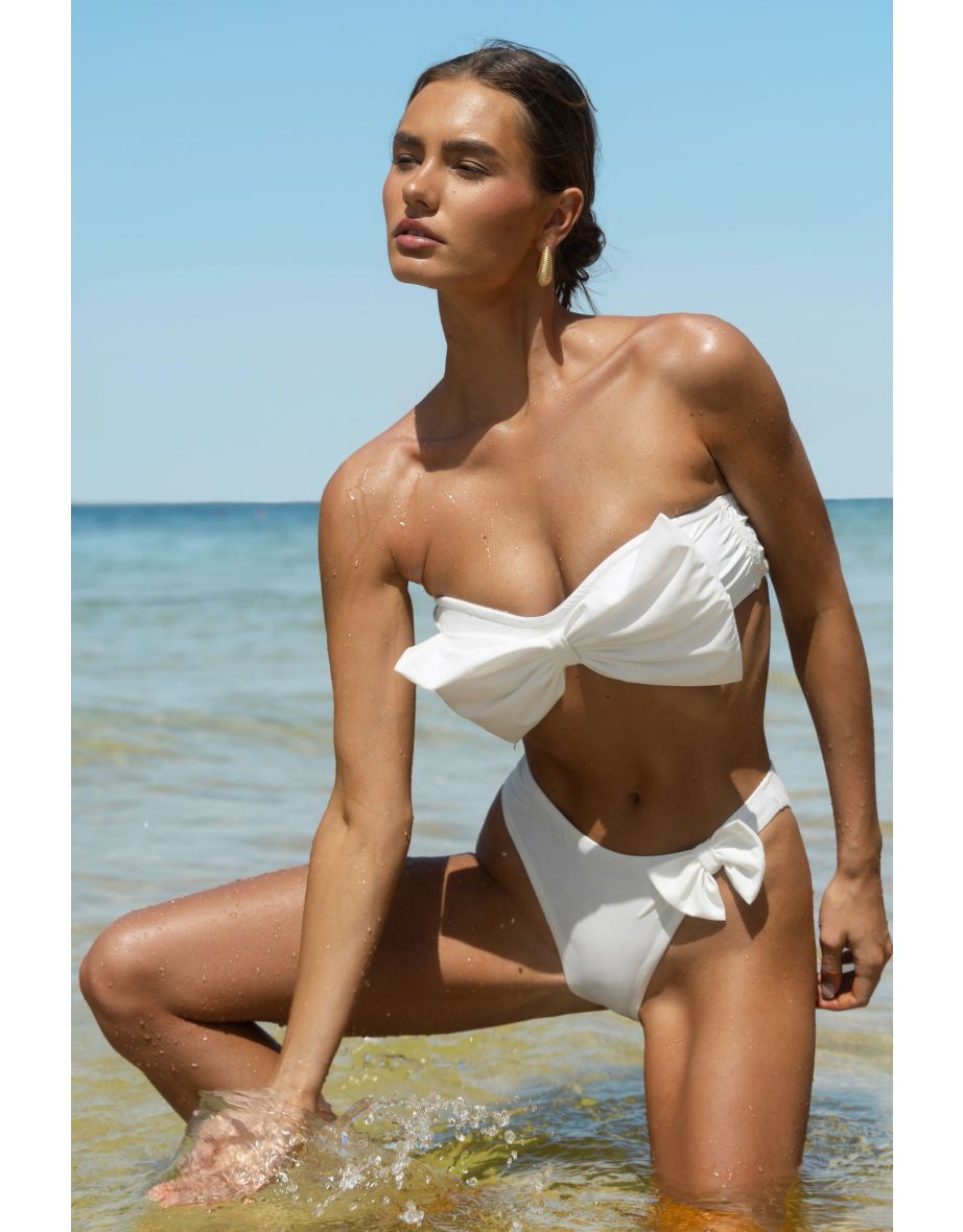 Rosso | White Bow Bikini Bottoms - 4