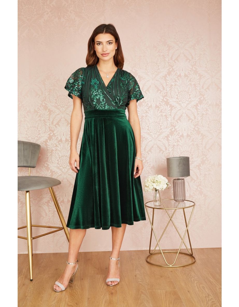 Yumi green dress store