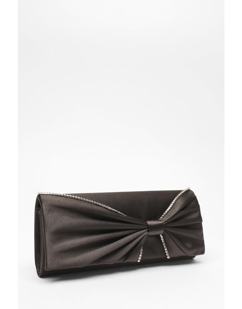 Quiz clutch bags 2025