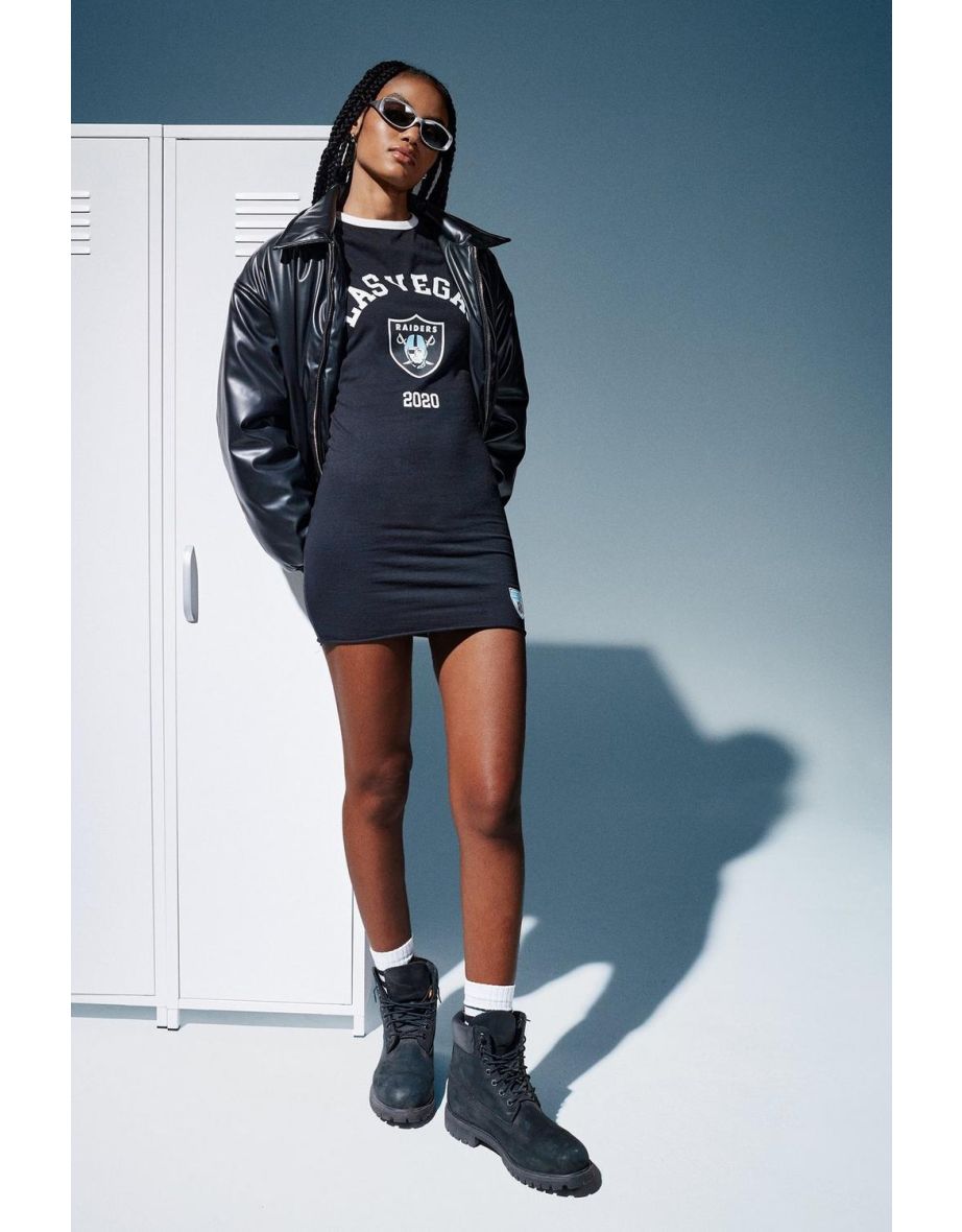 Buy Dresses Boohoo in Qatar VogaCloset