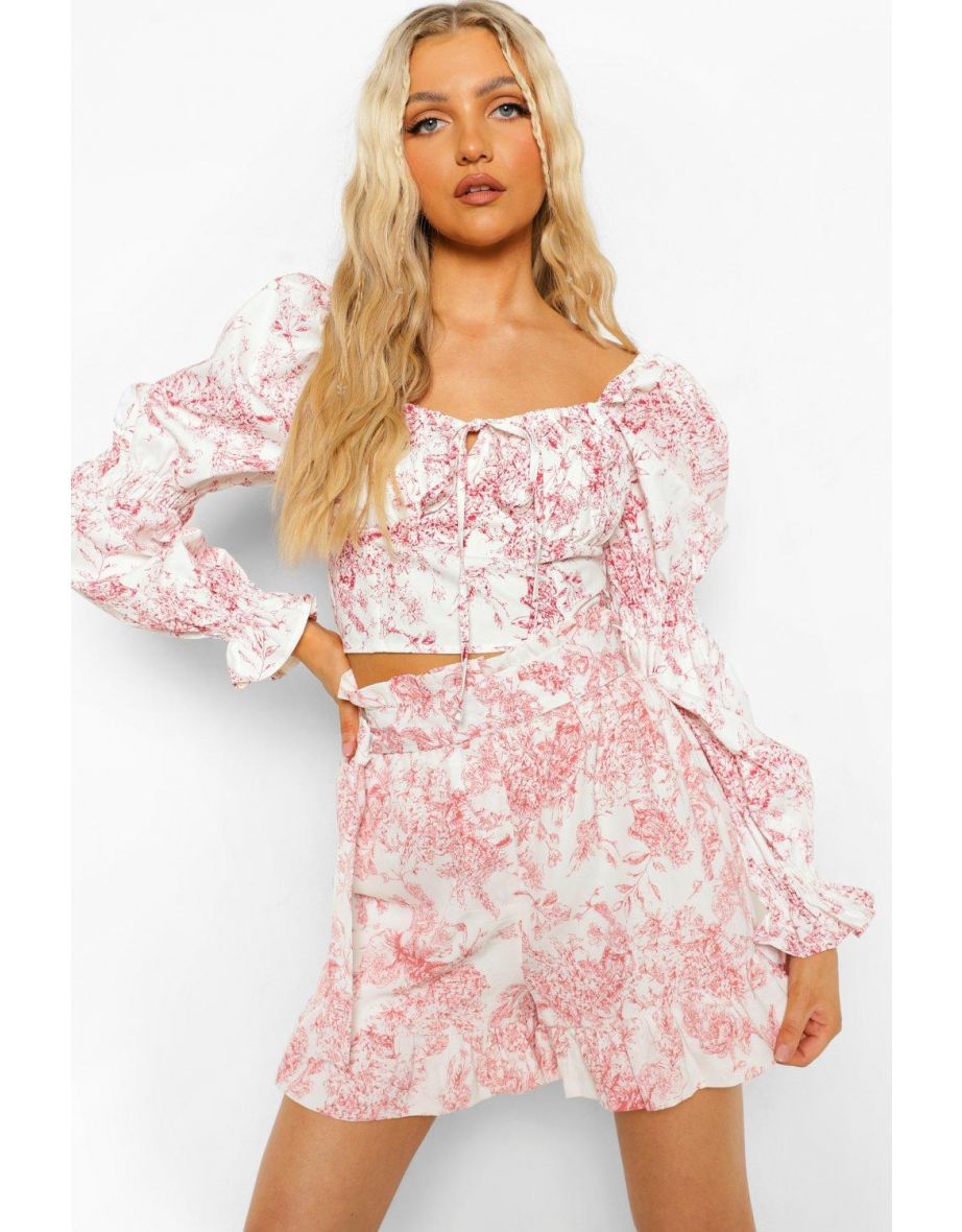 Porcelain Print Belted Shorts - red