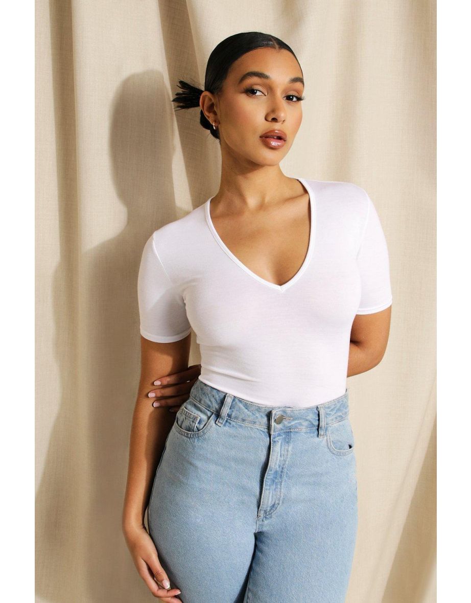 Basic V Neck Bodysuit - white