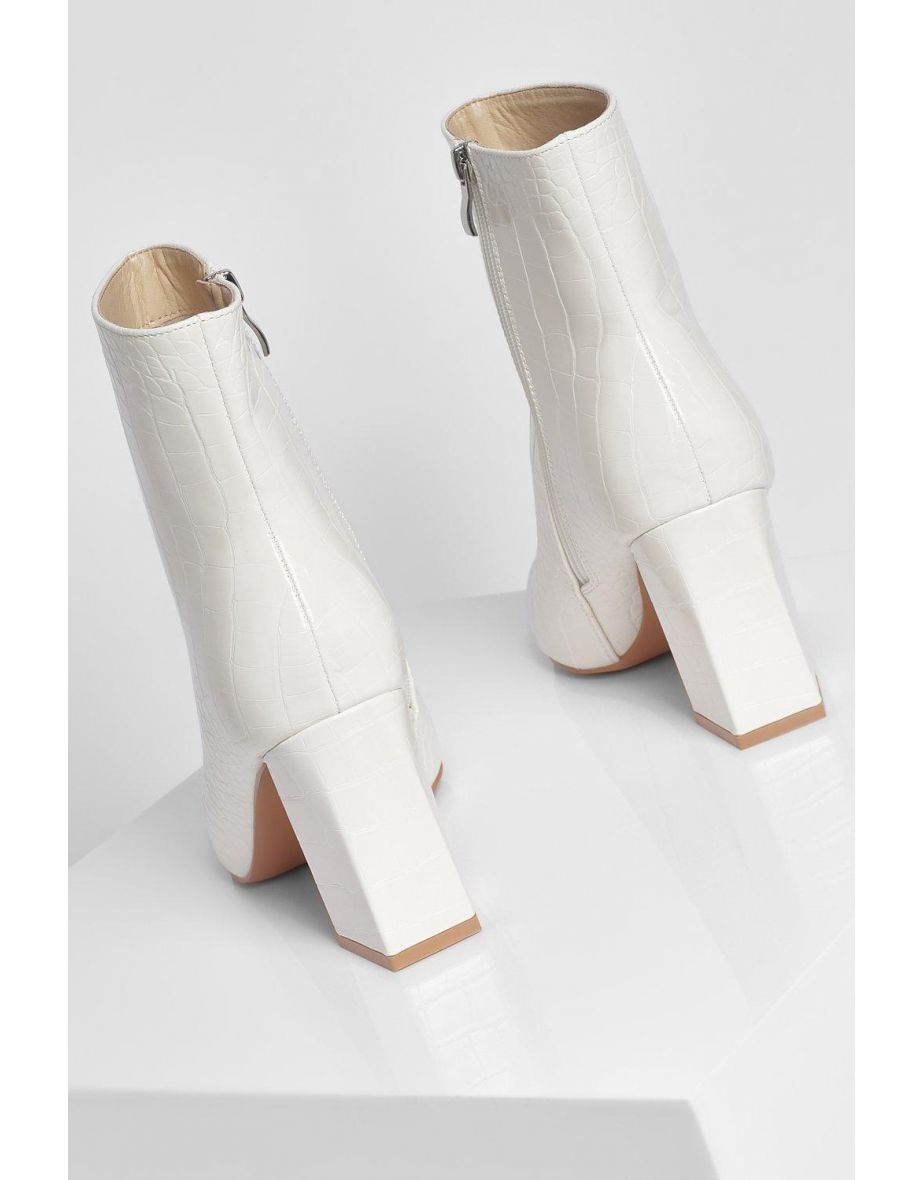 Wide Fit Croc Block Heel Shoe Boots - white - 3