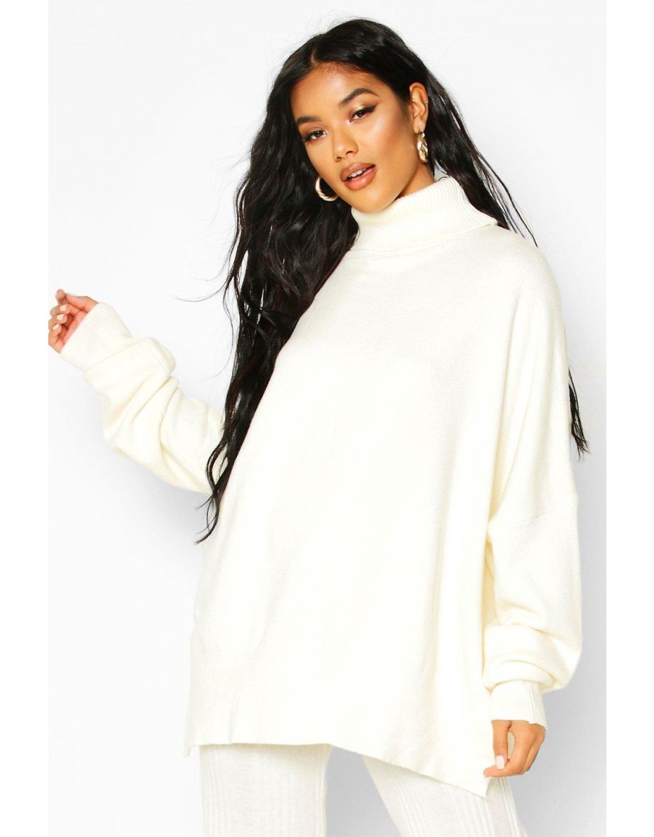 Oversized Turtle Neck Knitted Jumper - ivory