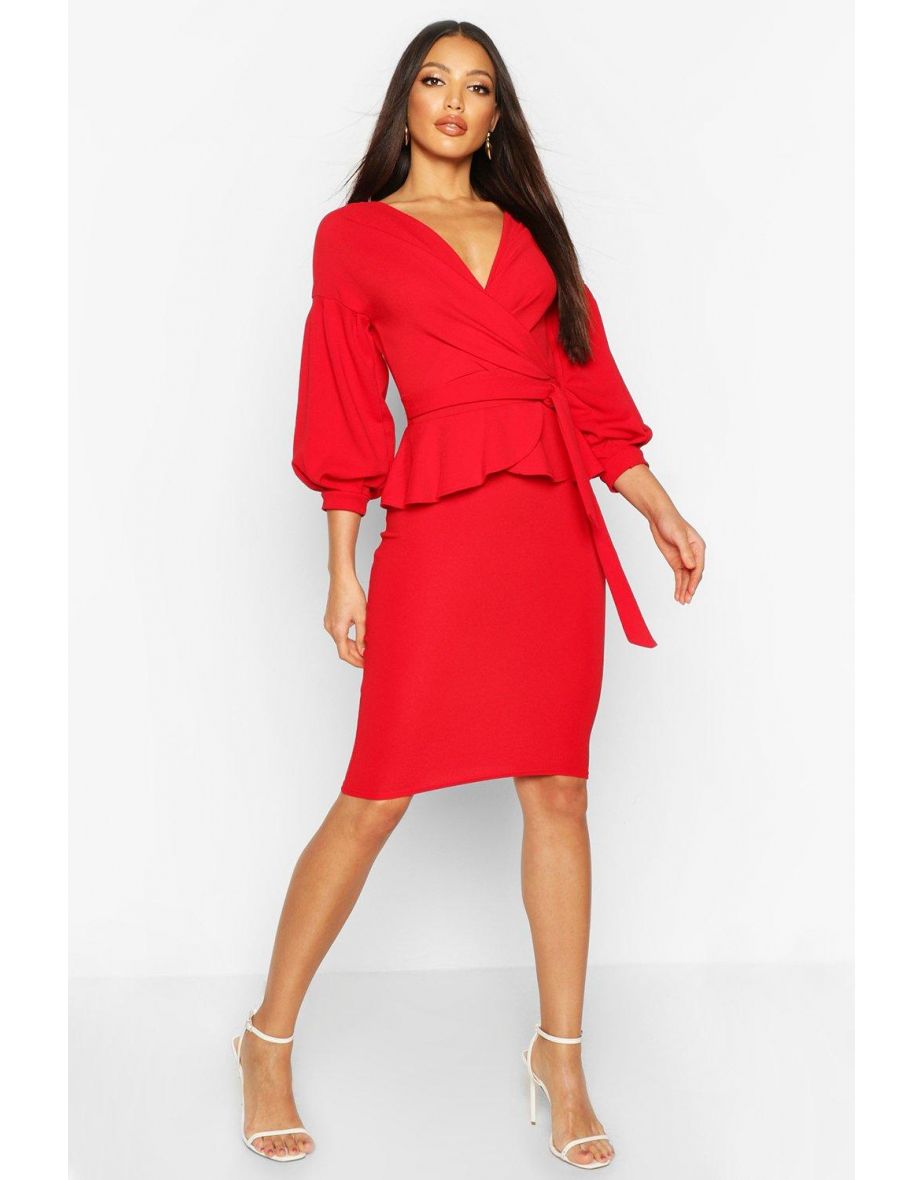 فستان ميدي بكشكش بيبلوم بتصميم لف وأكتاف مكشوفة - أحمر