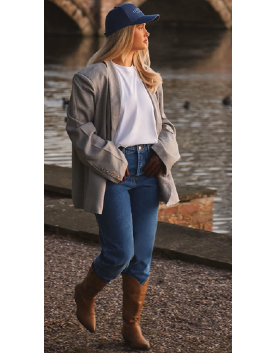 PRETTYLITTLETHING Vintage Wash Mom Jean