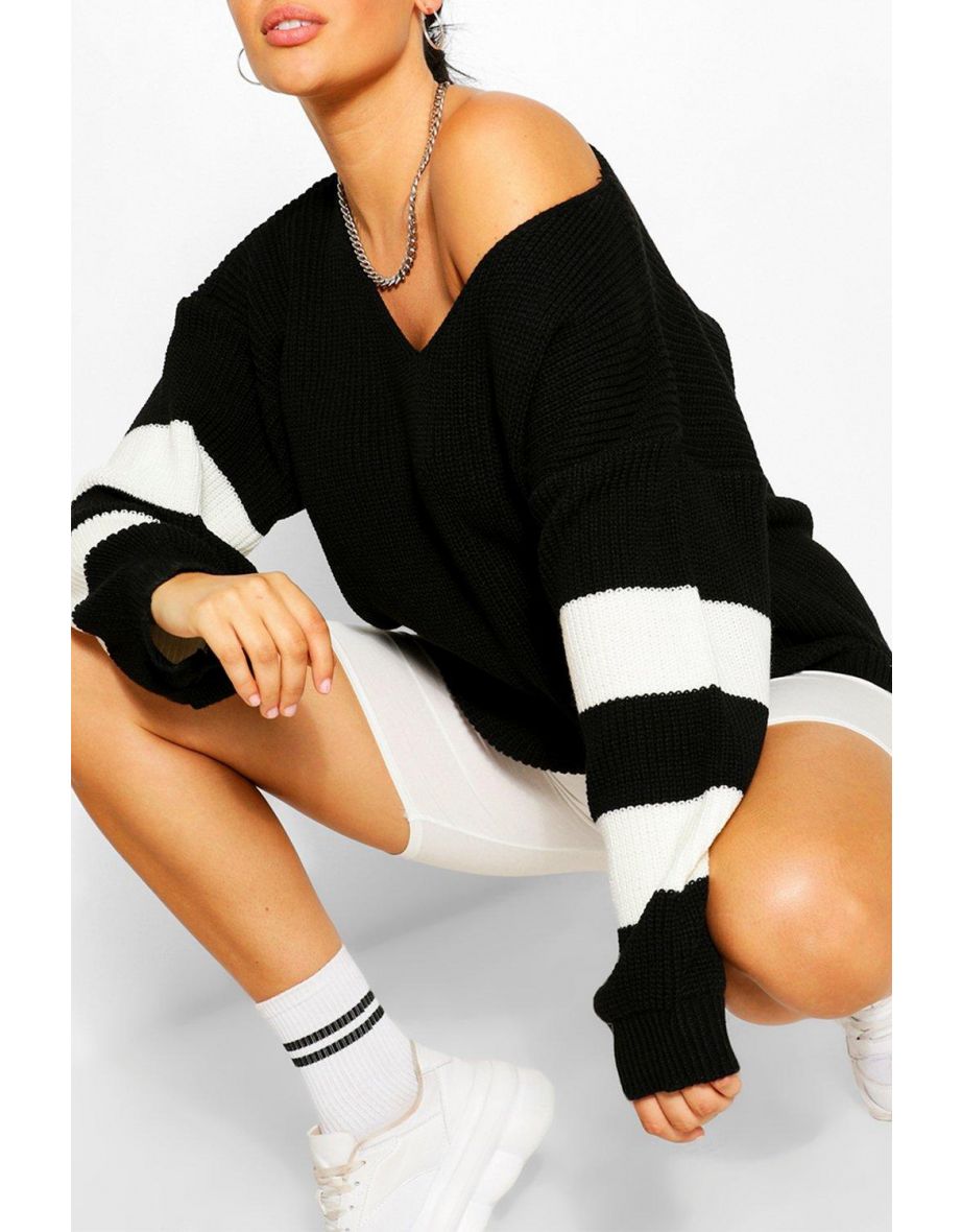 Plus V Neck Striped Jumper - black