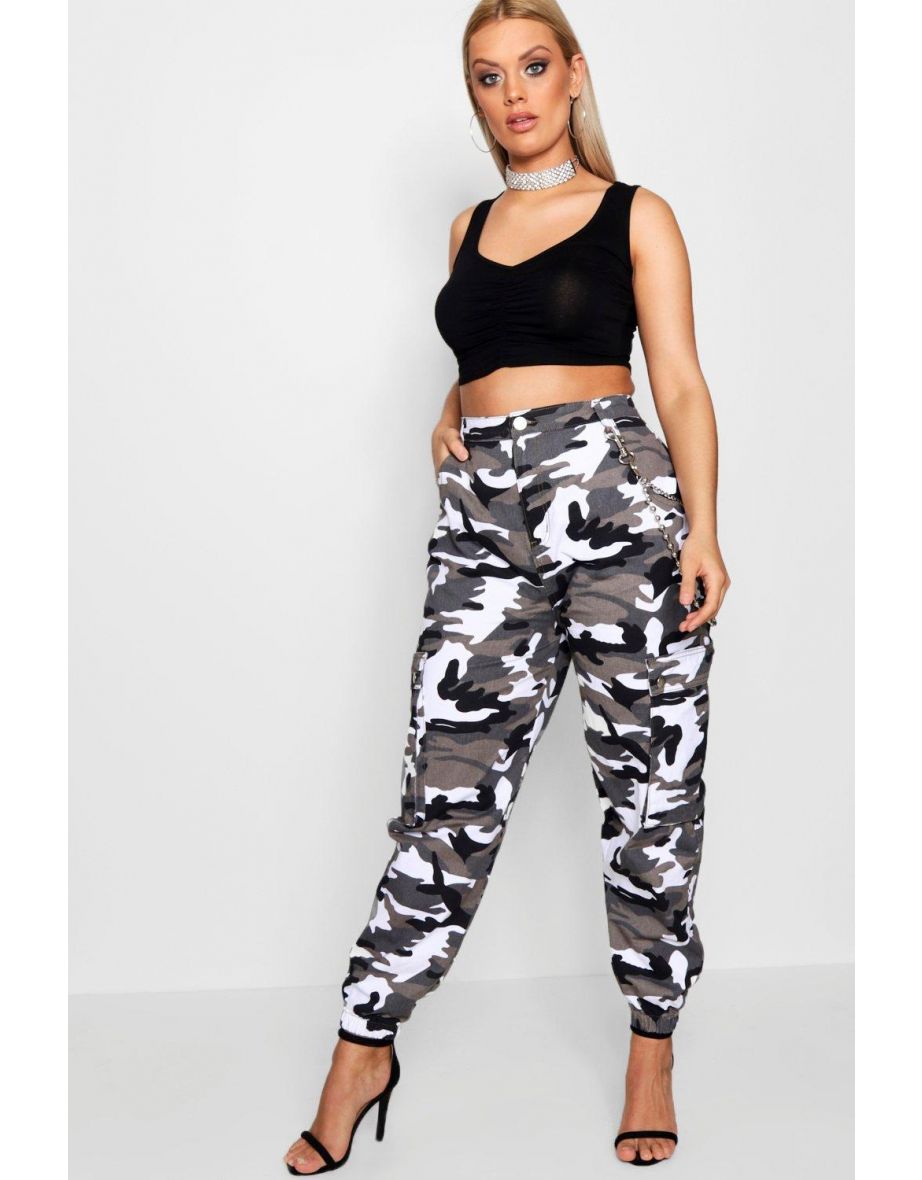 Plus  Camo Cargo Jean - grey